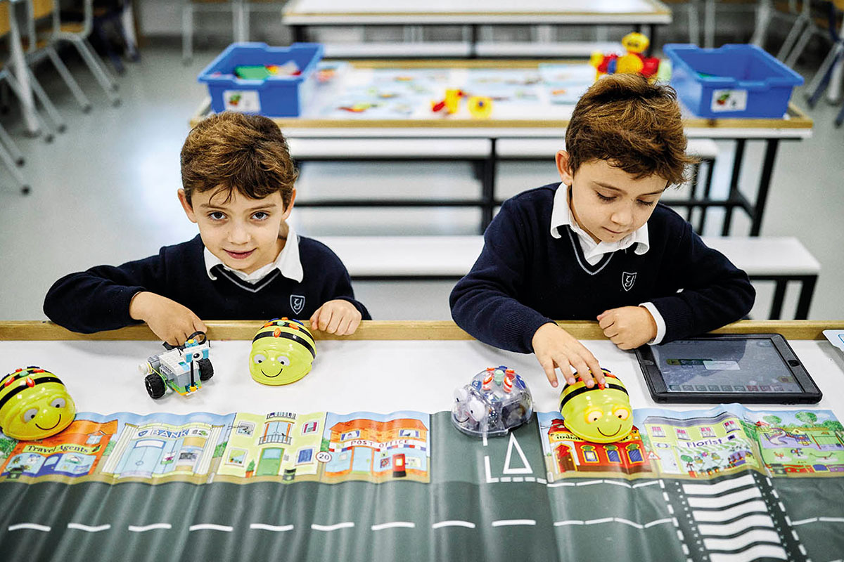 infantil-ciencia-tecnologia-yago-school-sevilla-3